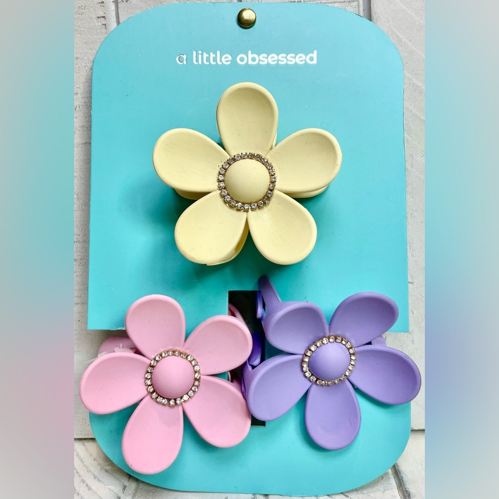 A Little Obsessed Flower Hair Clips With Rhinestone Embellishments 3 Piece Set